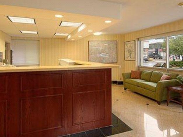Photo of Livingroom in Arlington Heights