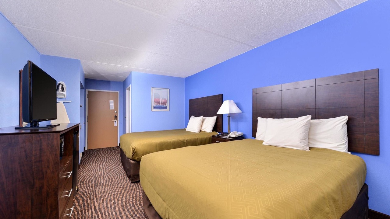 Photo of Bedroom in Clear Lake