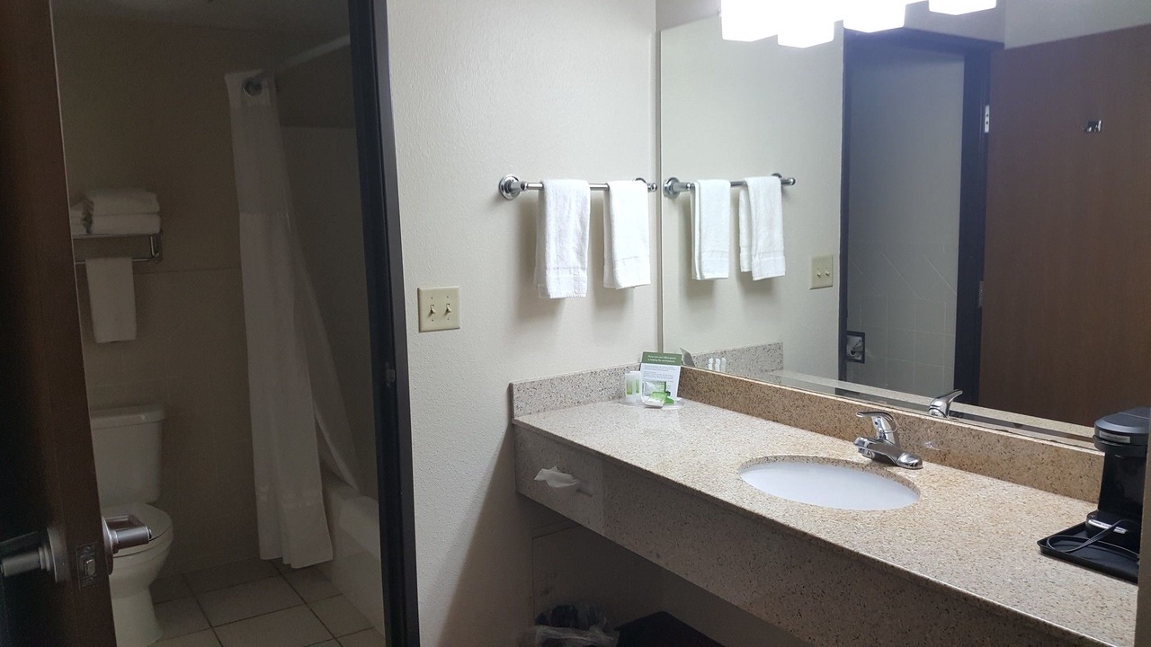 Photo of Bathroom in Muscatine