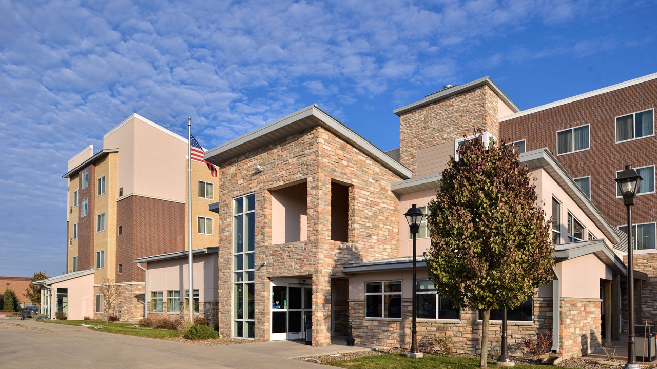 Photo of Buildings in Coralville