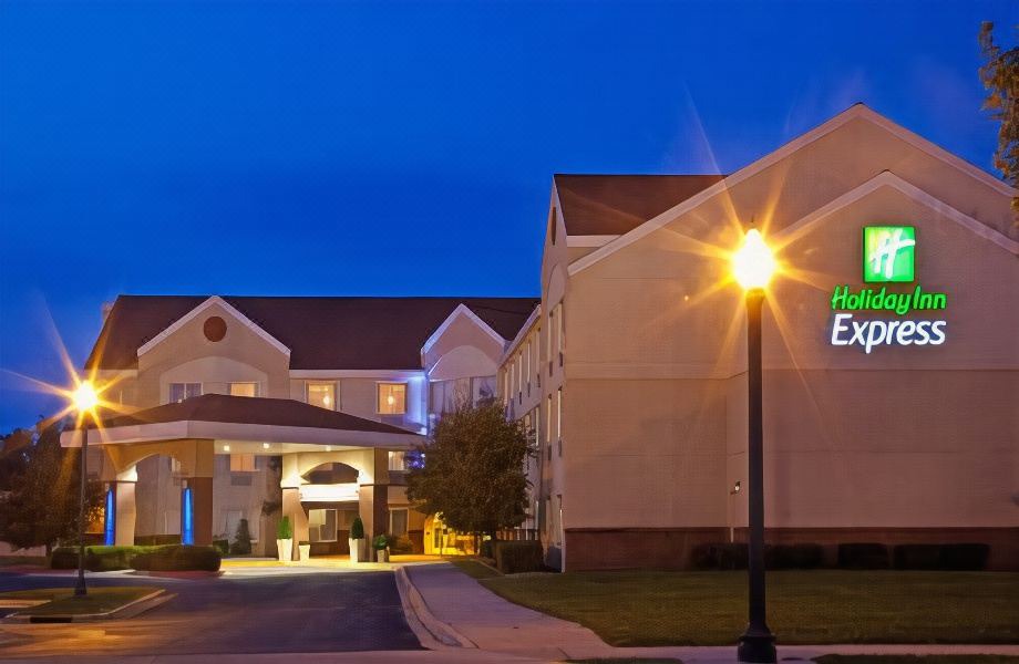 Photo of Buildings in Newton