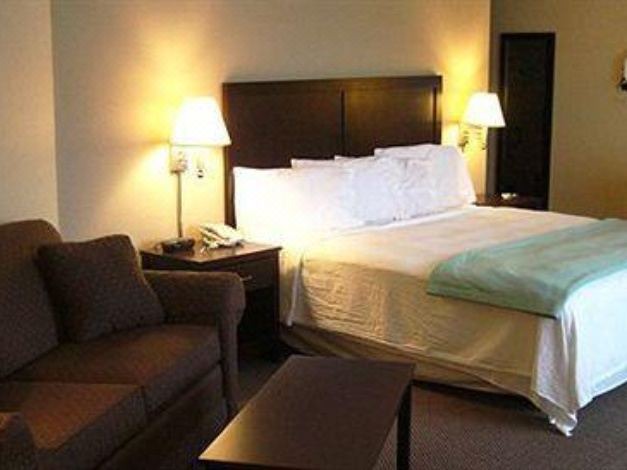 Photo of Bedroom in Muscatine