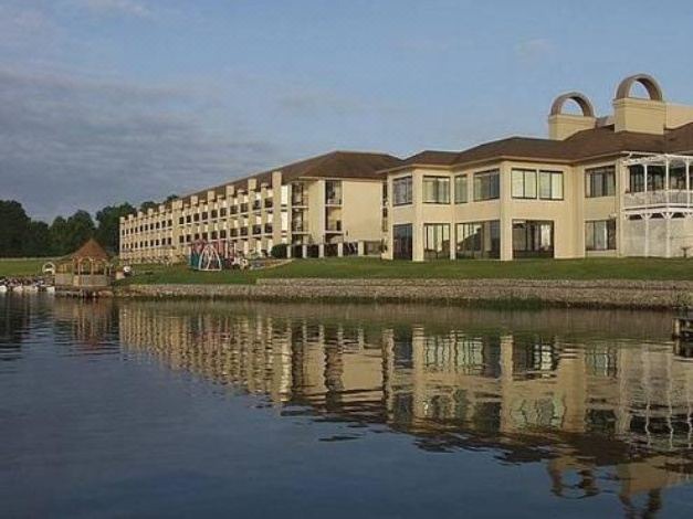 Photo of Buildings in Guntersville