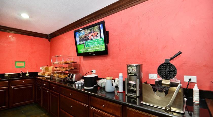 Photo of Kitchen in Cedar Rapids - Iowa City