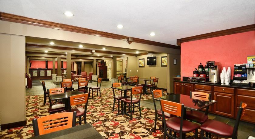 Photo of Livingroom in Cedar Rapids - Iowa City