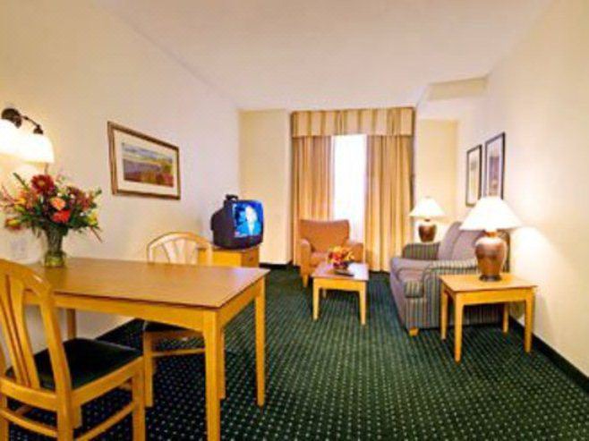 Photo of Livingroom in Southwest Federal Center