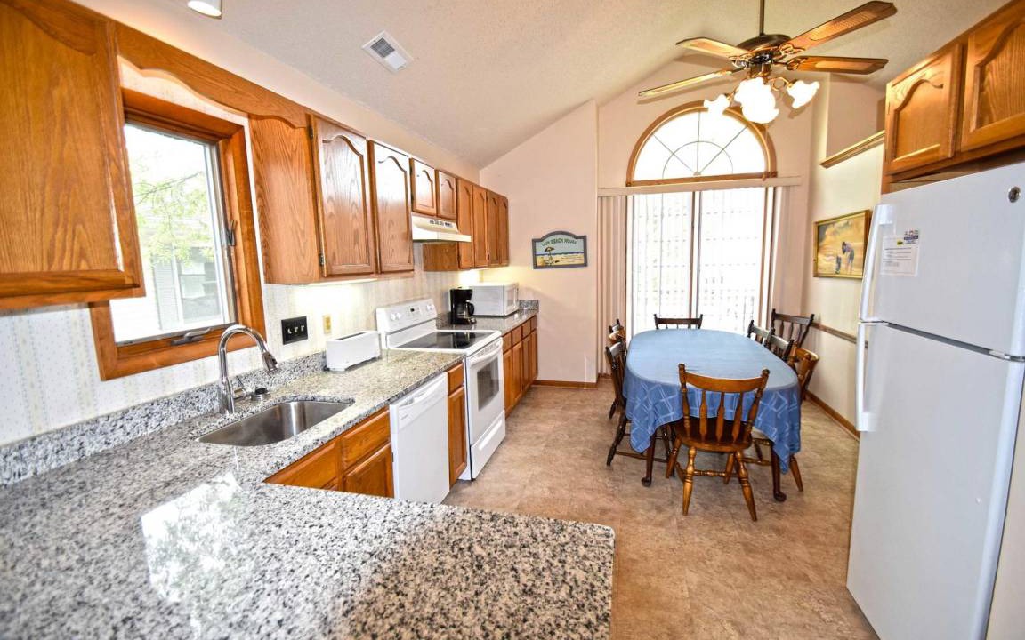 Photo of Kitchen in Caine Woods