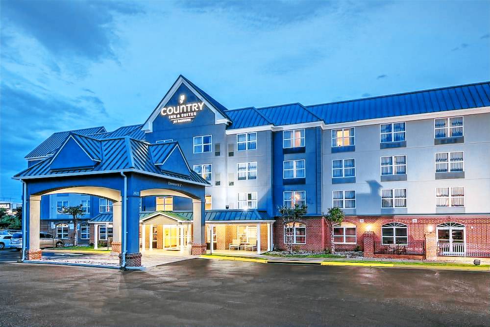 Photo of Buildings in Woodbridge