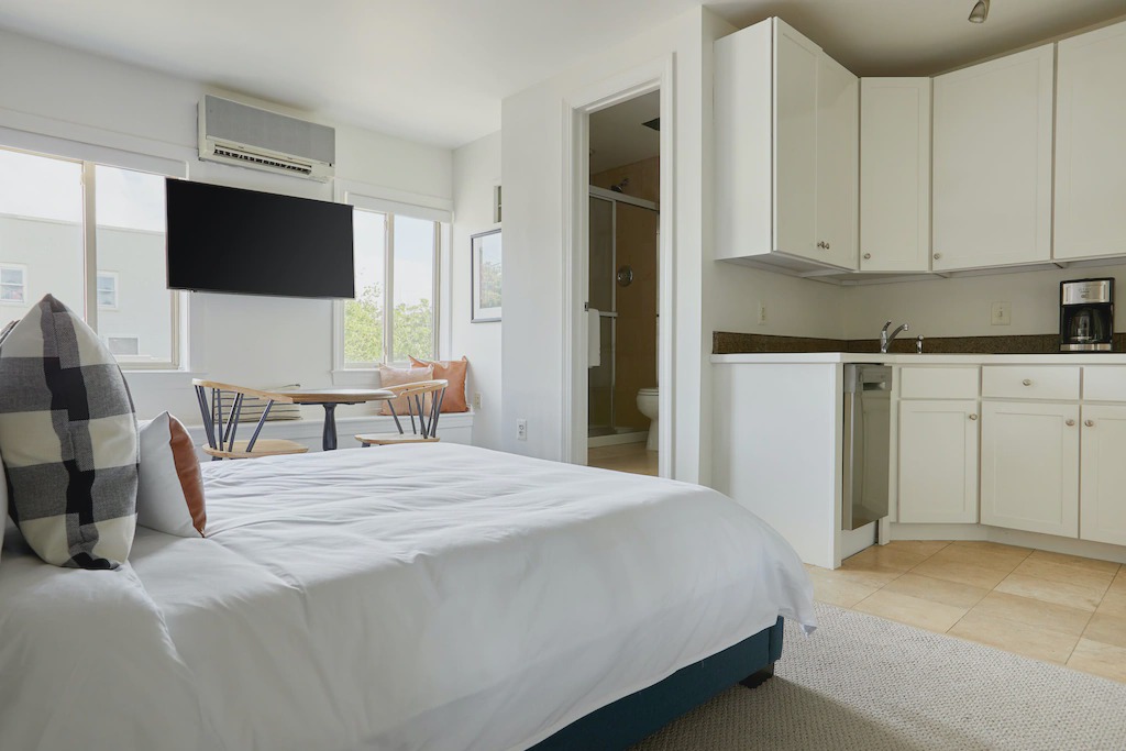 Photo of Bedroom in Del Ray