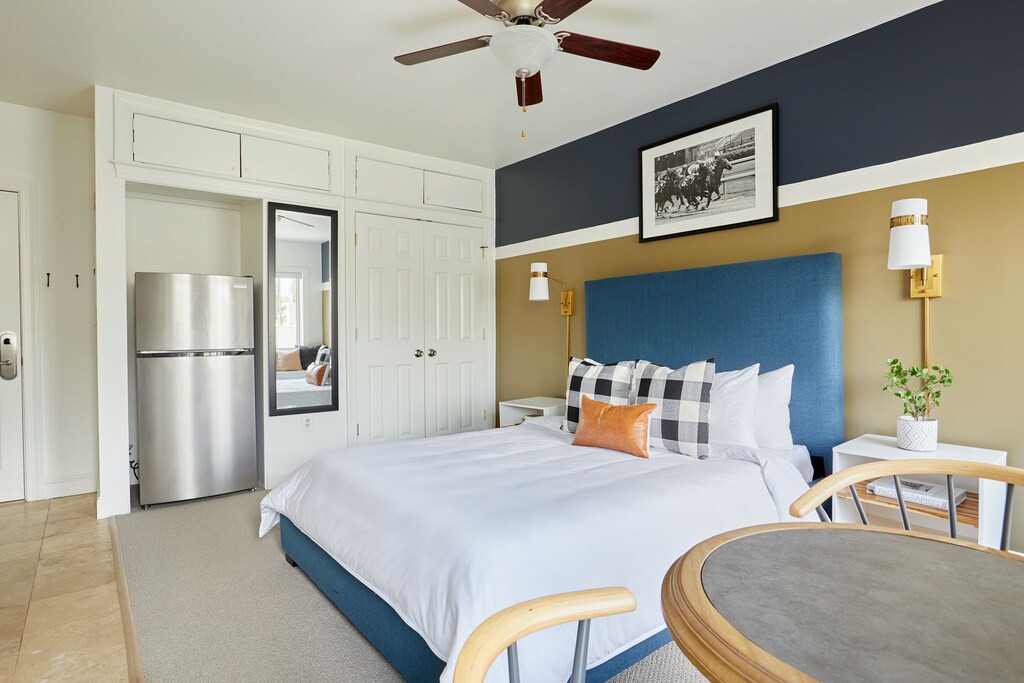 Photo of Bedroom in Del Ray