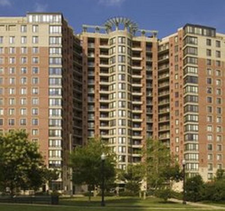 Photo of Buildings in Pentagon City