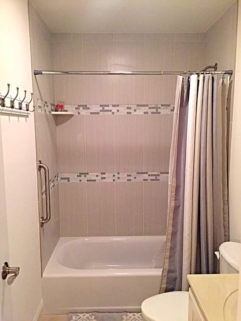 Photo of Bathroom in Beach Haven Crest