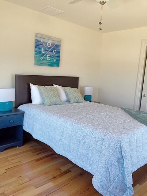 Photo of Bedroom in Beach Haven Crest