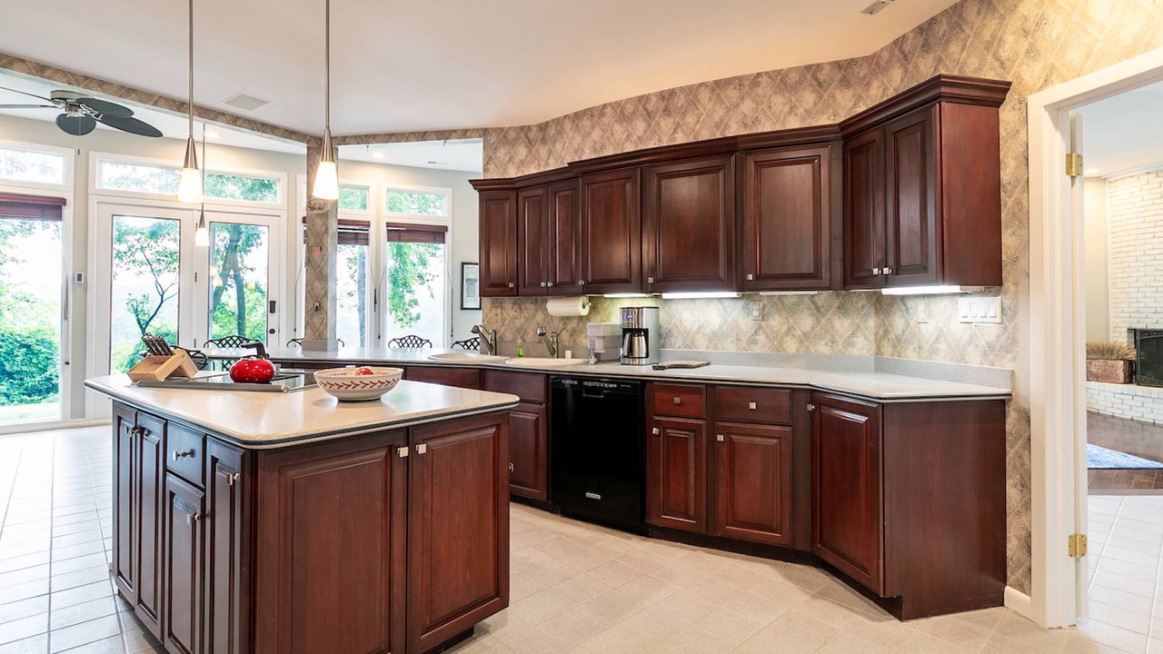 Photo of Kitchen in Parole