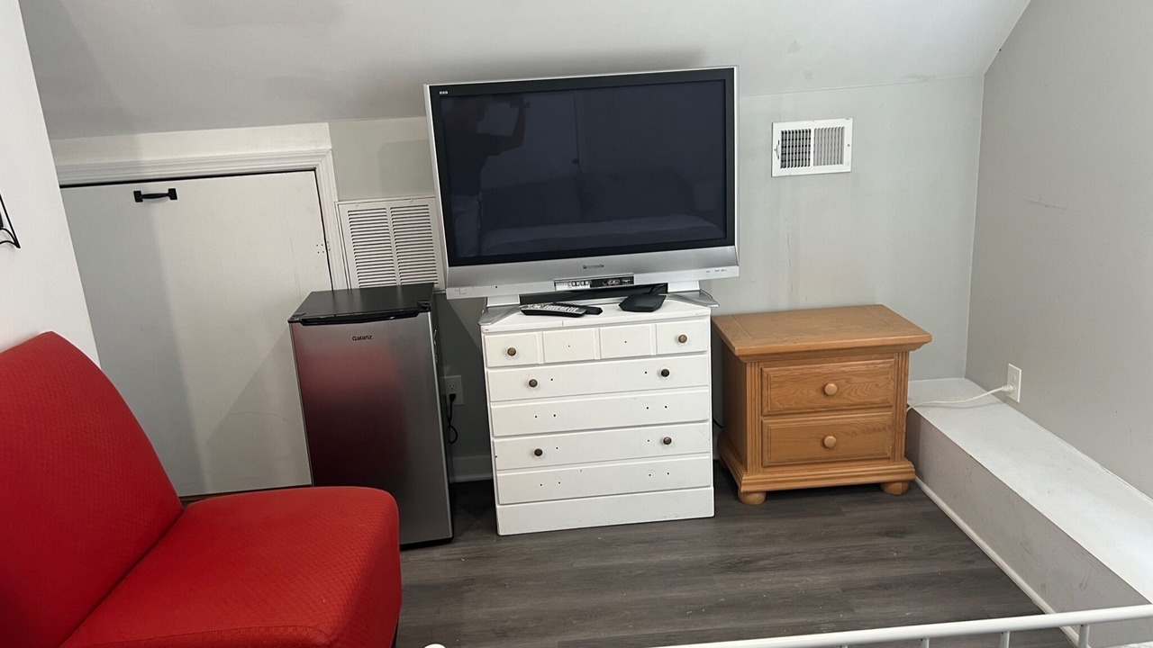 Photo of Livingroom in Long Branch