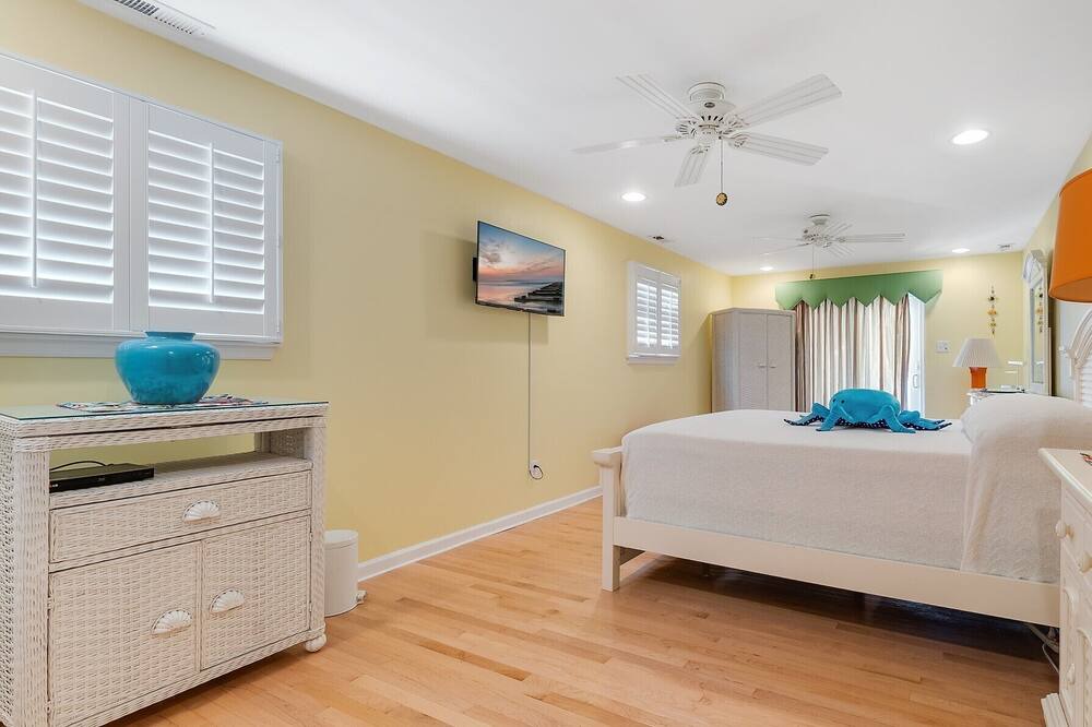 Photo of Bedroom in North Cape May