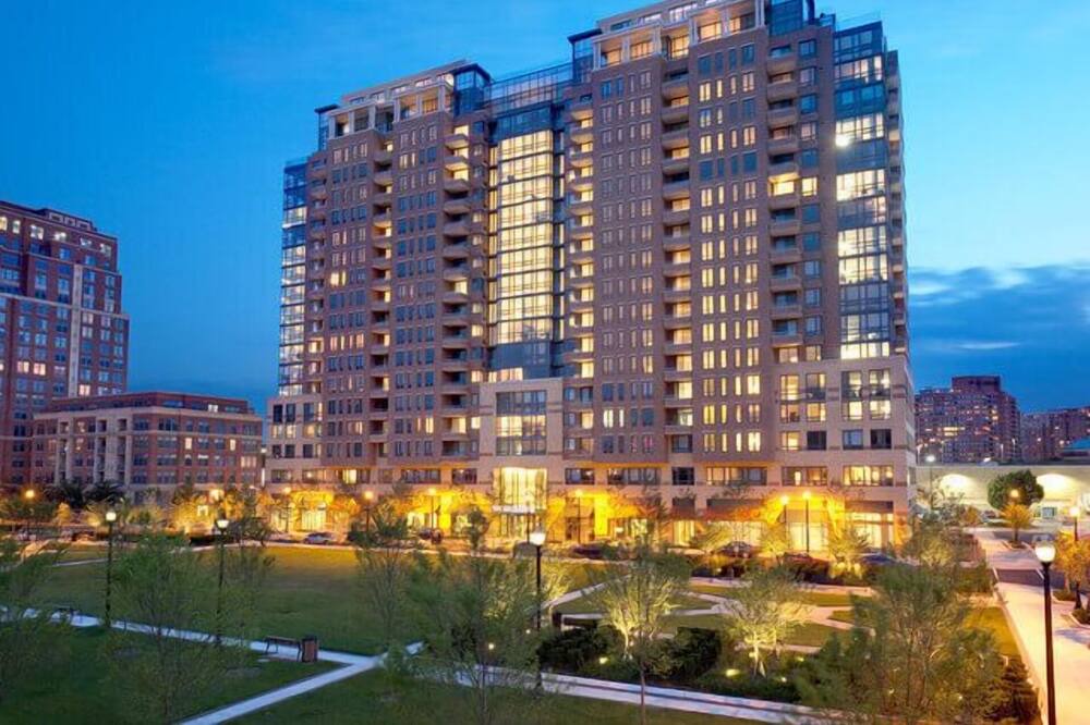 Photo of Outdoor in Aurora Highlands