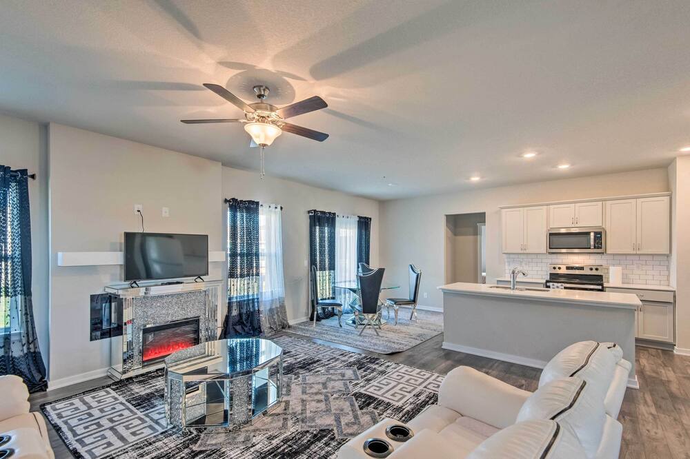 Photo of Livingroom in Grimes