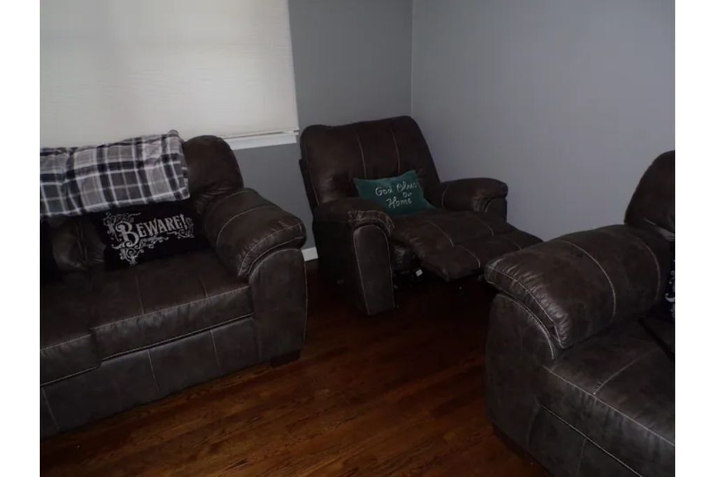 Photo of Livingroom in South Gate