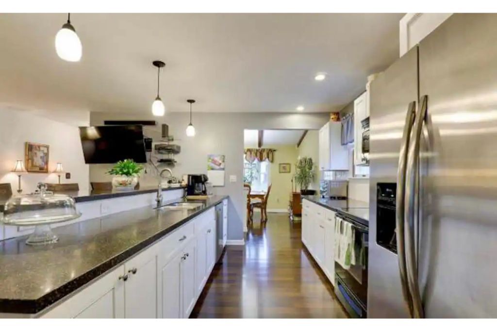 Photo of Kitchen in South Gate