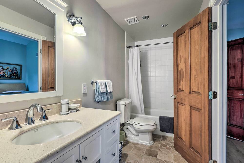 Photo of Bathroom in Beallsville