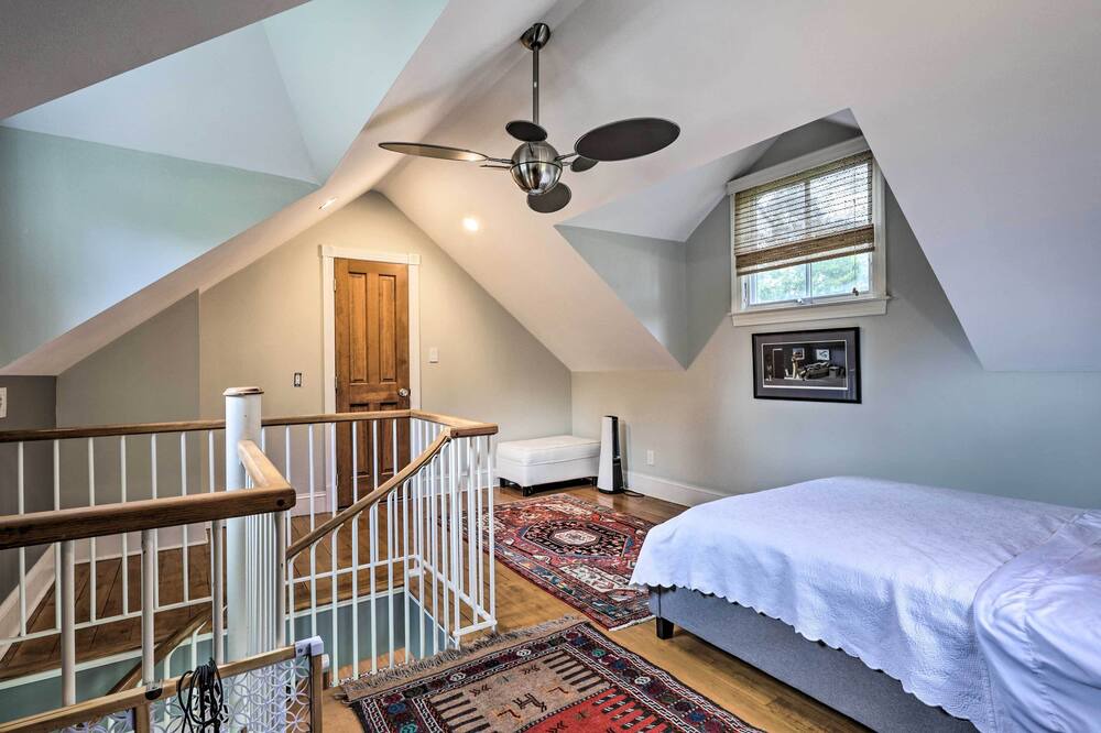 Photo of Bedroom in Beallsville