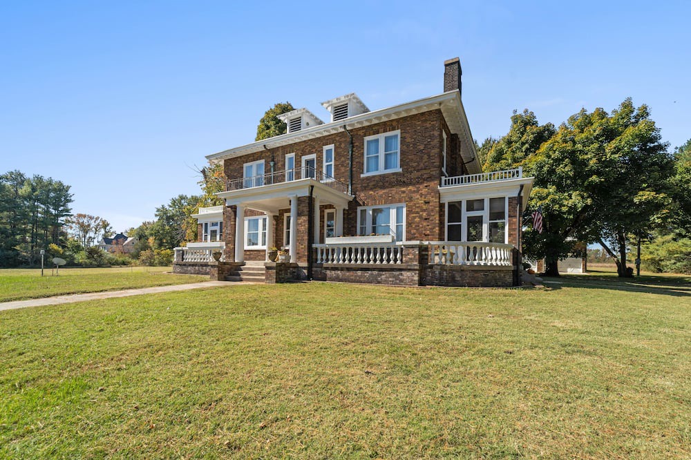 Photo of Outdoor in Woodford