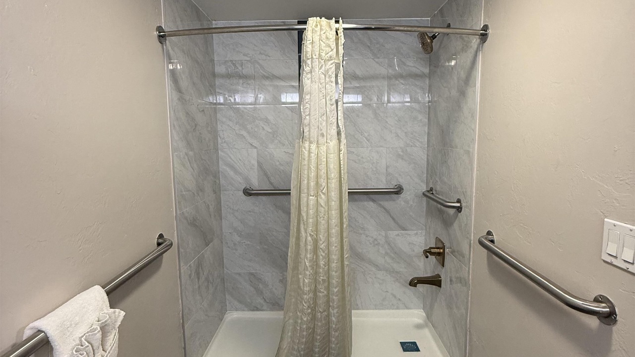 Photo of Bathroom in Ponca City