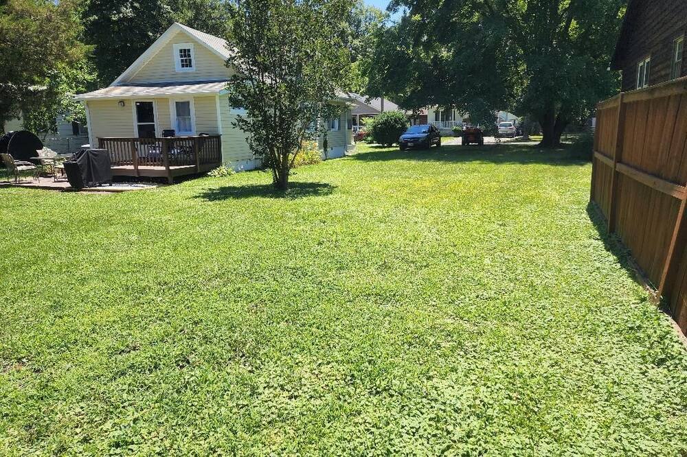 Photo of Outdoor in Issue