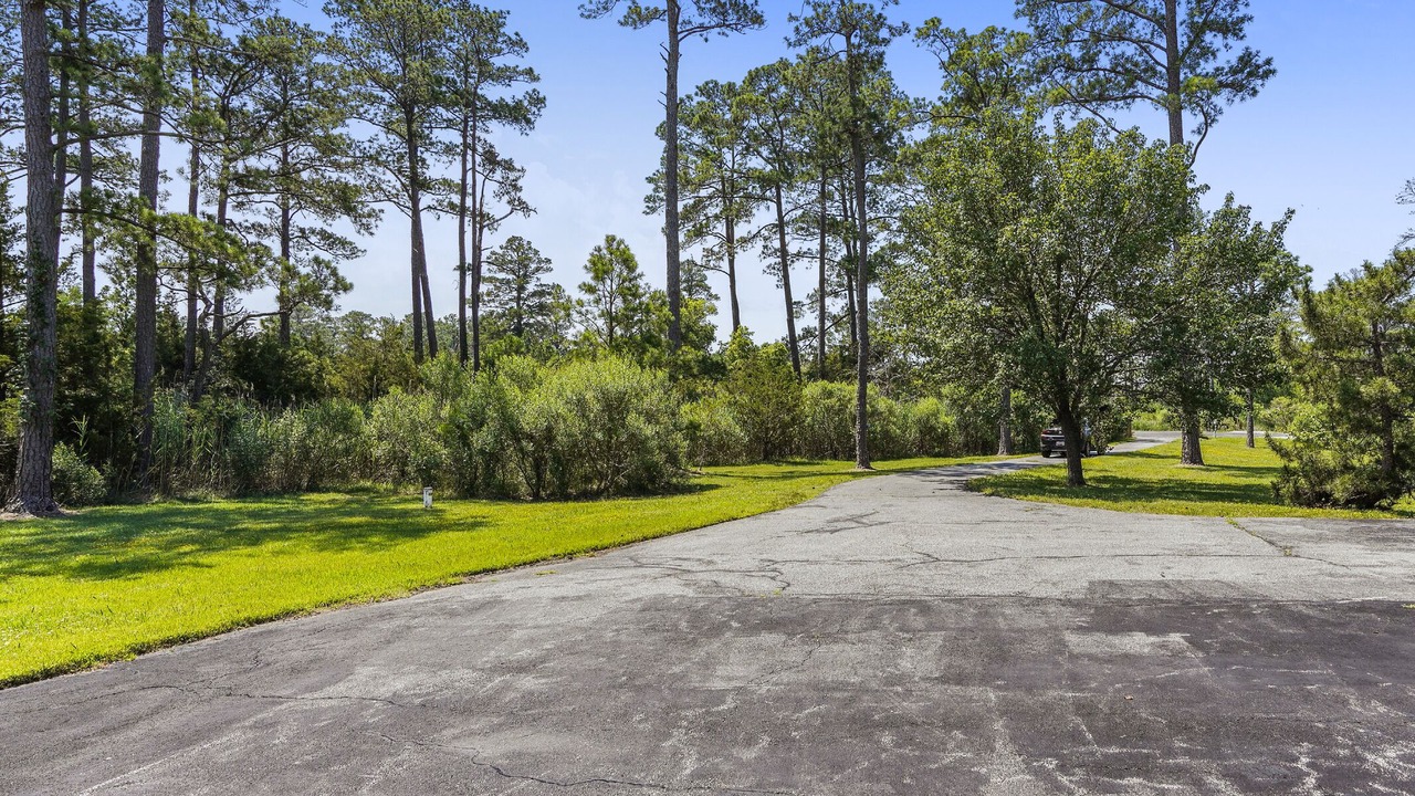 Photo of Outdoor in Woolford
