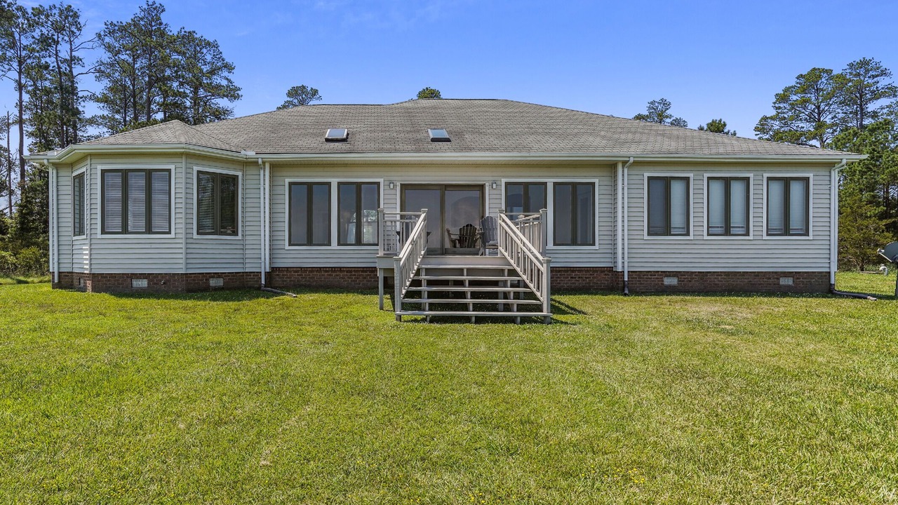 Photo of Outdoor in Woolford