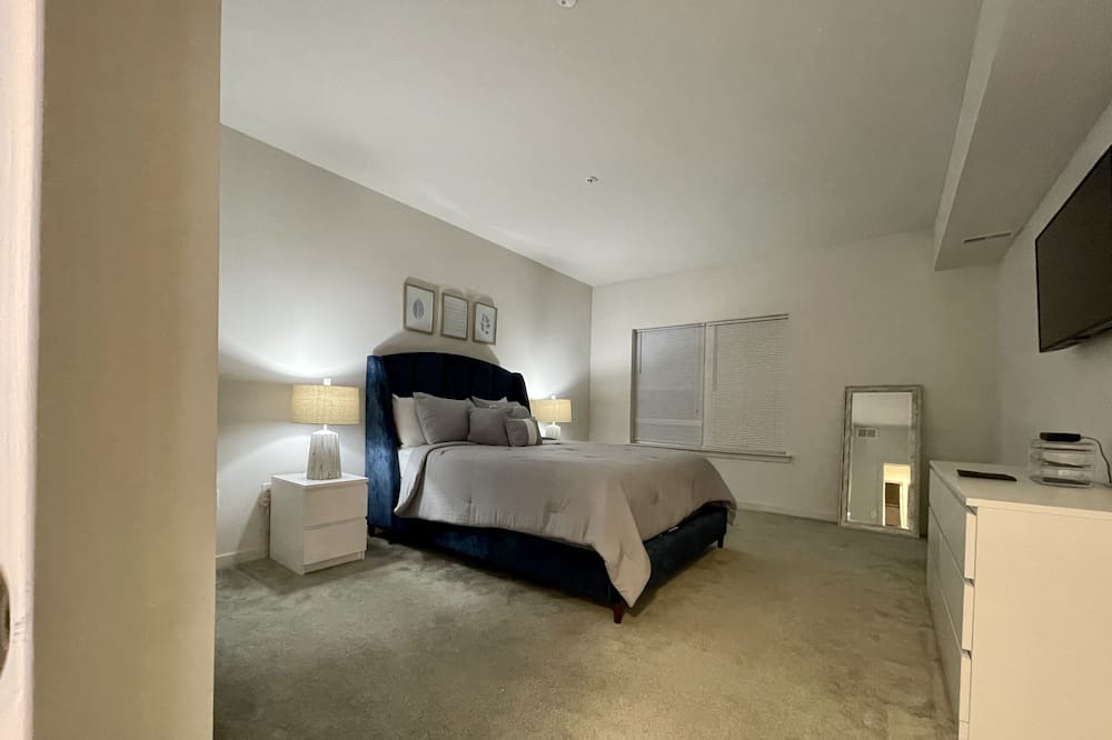 Photo of Bedroom in New Castle