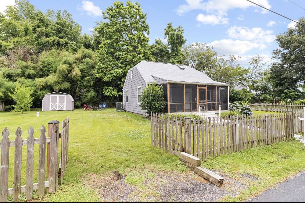 Photo of Outdoor in Shady Side