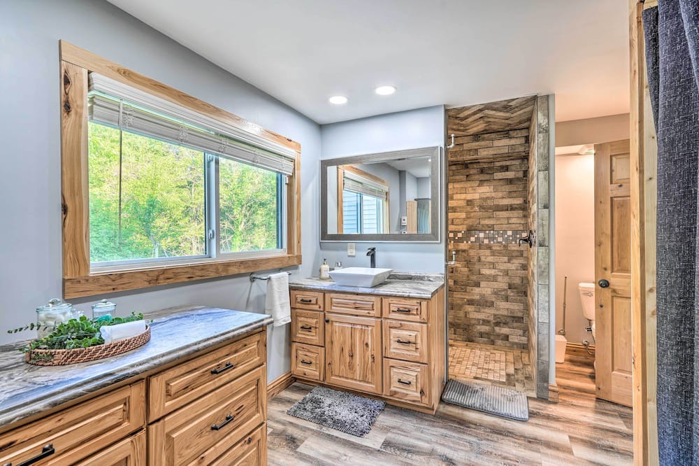 Photo of Bathroom in Apple River
