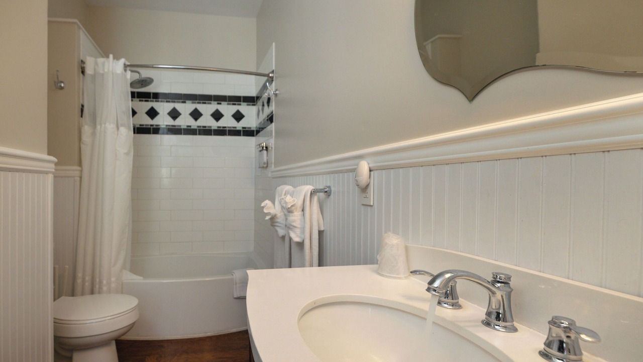 Photo of Bathroom in Edenton