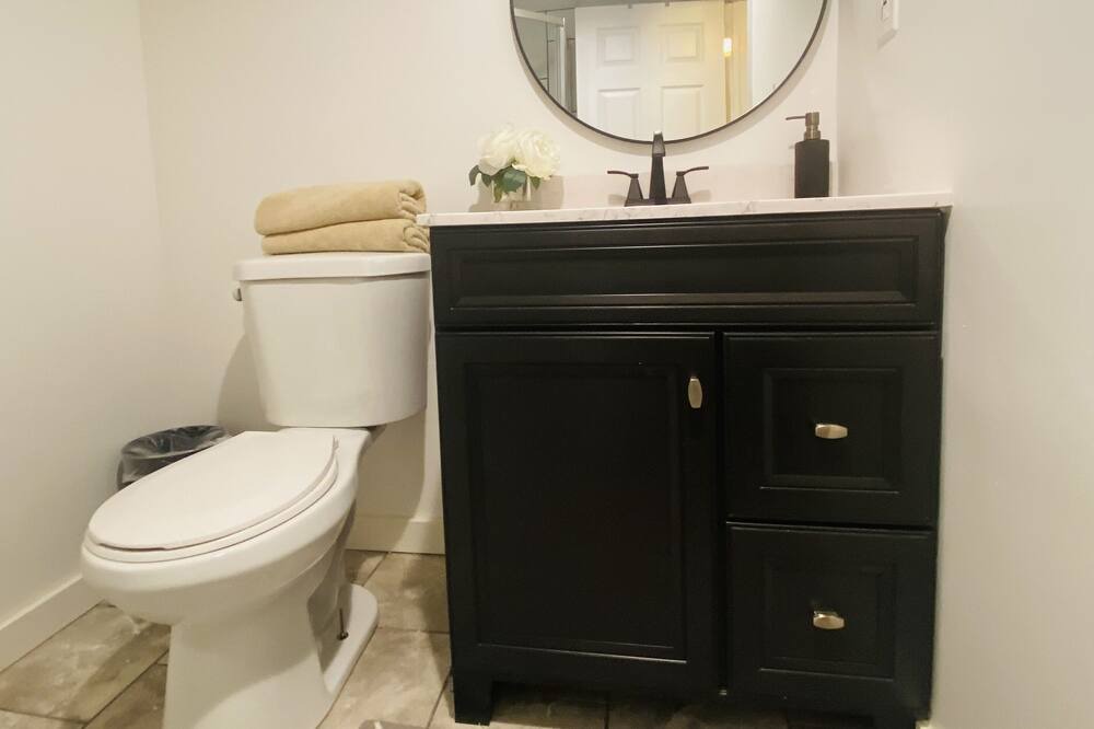 Photo of Bathroom in Parkville