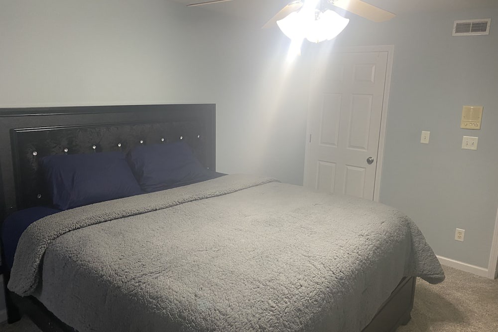 Photo of Bedroom in O'Fallon