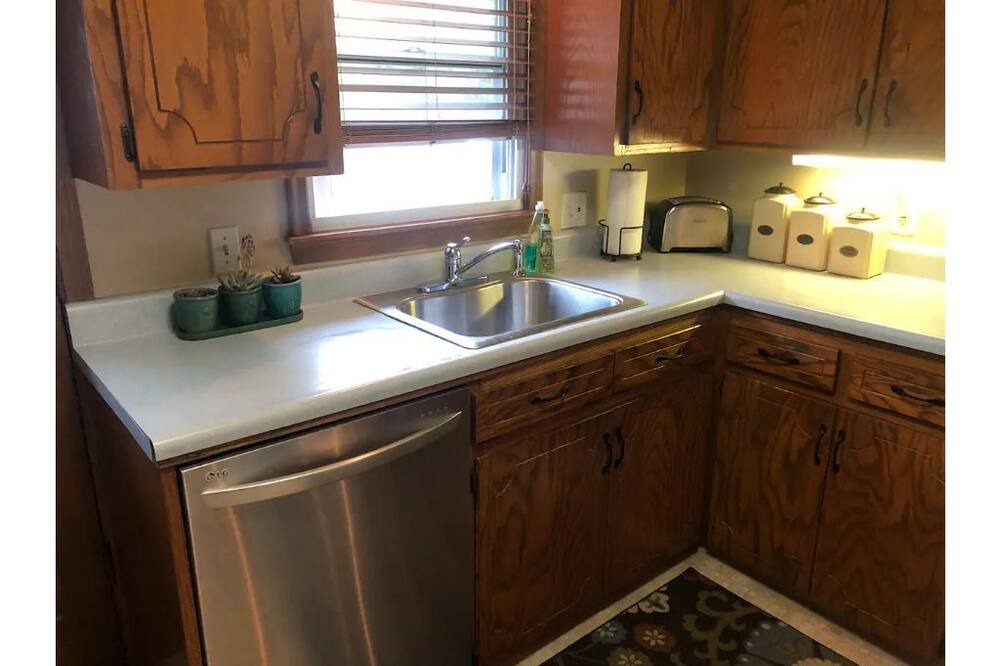 Photo of Kitchen in Aksarben - Elmwood Park