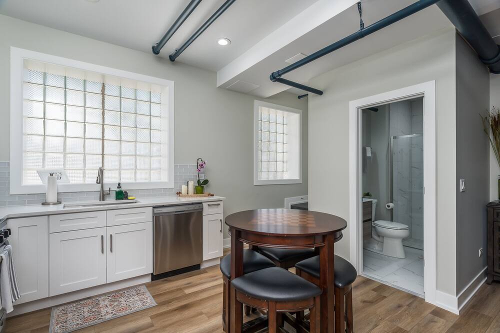 Photo of Kitchen in West Ridge