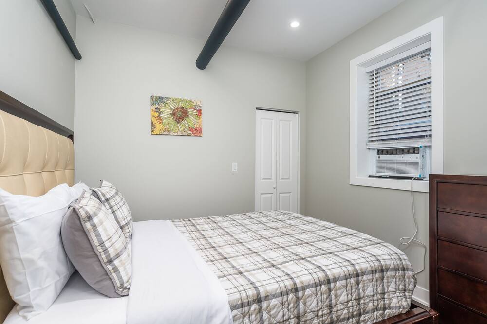 Photo of Bedroom in West Ridge