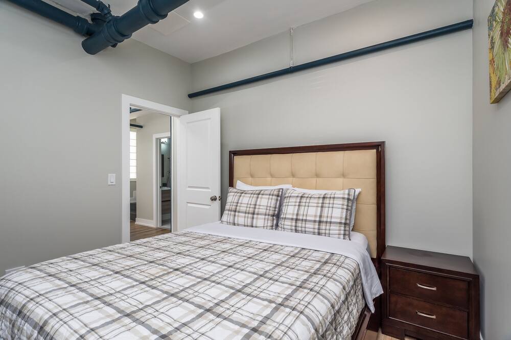 Photo of Bedroom in West Ridge