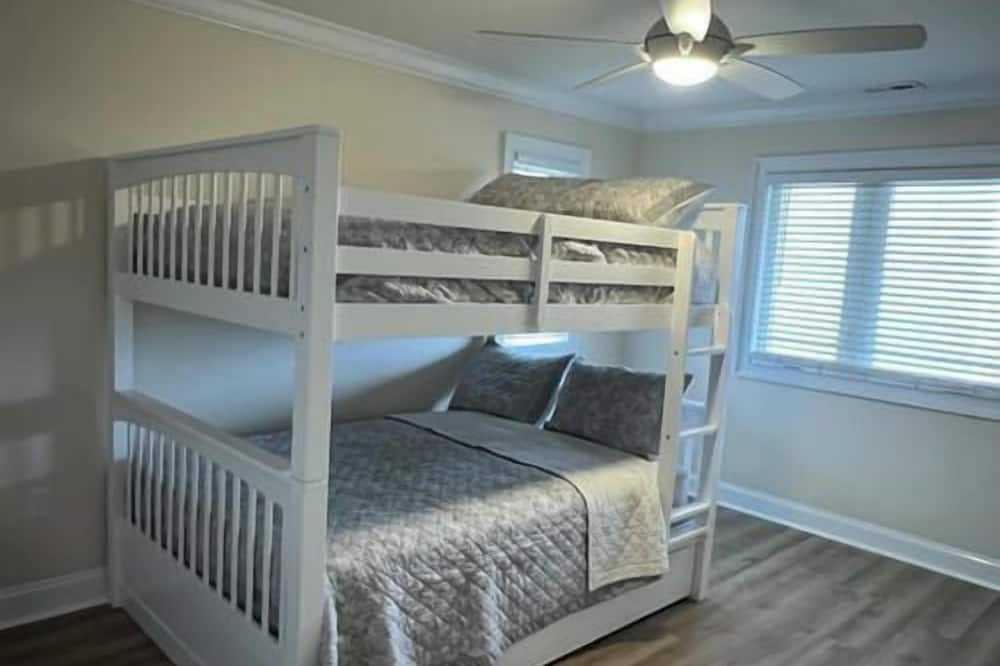 Photo of Bedroom in Dennisville