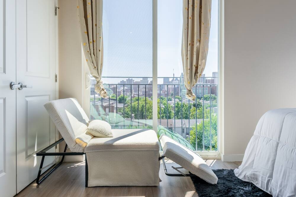 Photo of Bedroom in Downtown Baltimore