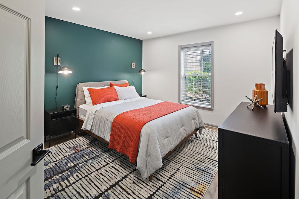 Photo of Bedroom in North Bethesda
