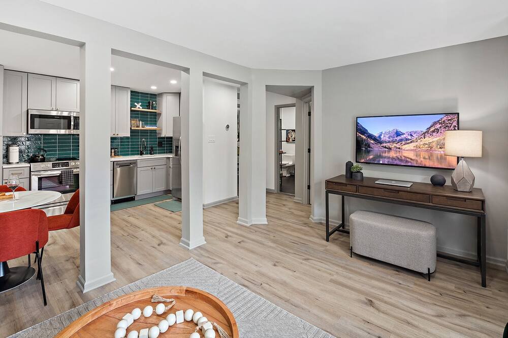 Photo of Bedroom in North Bethesda