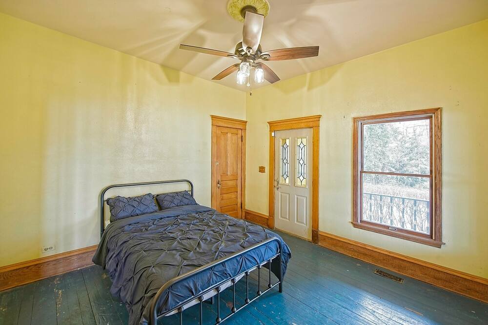 Photo of Bedroom in Fox Lake