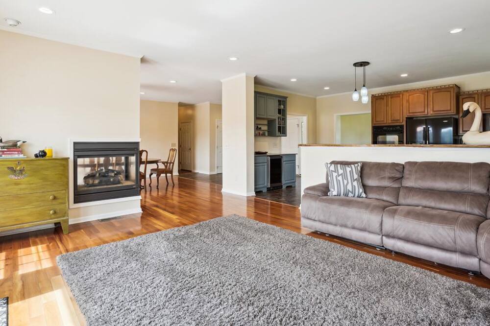 Photo of Bedroom in Woolford