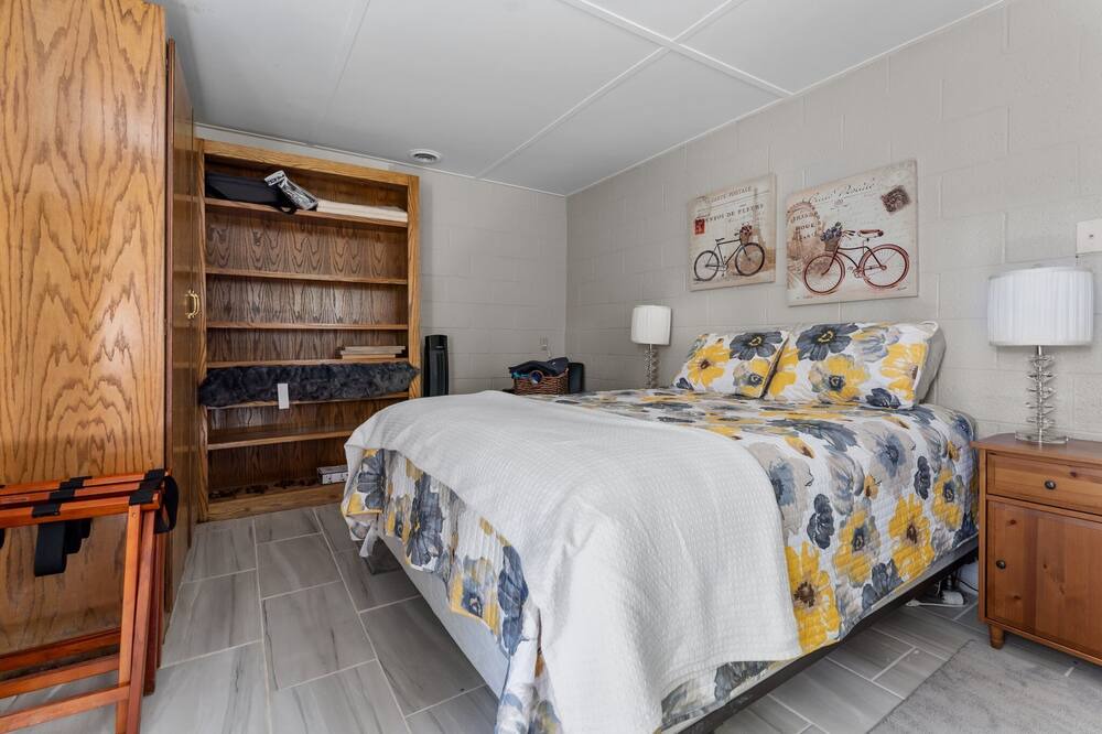Photo of Bedroom in Dyke