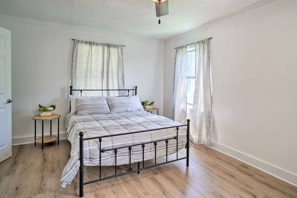 Photo of Bedroom in Alcoa
