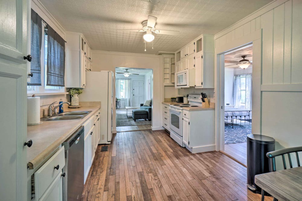 Photo of Kitchen in Alcoa